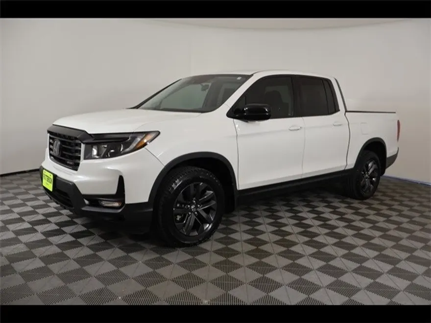 2023 Honda Ridgeline Sport photo 1