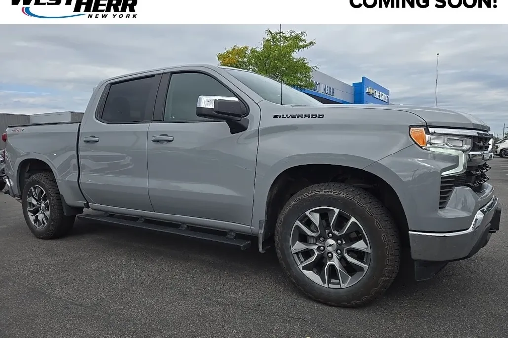 2024 Chevrolet Silverado 1500 LT photo 1