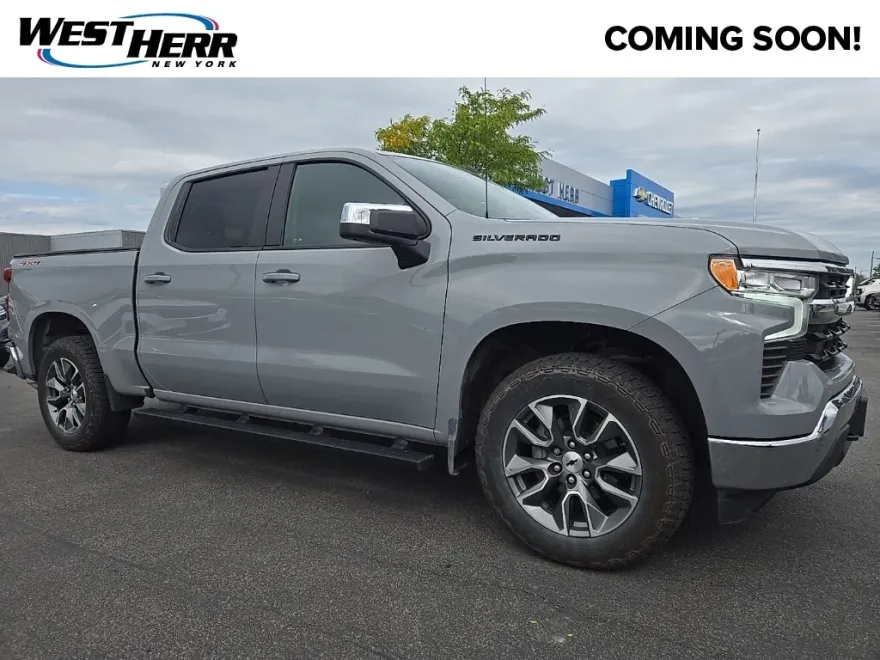 2024 Chevrolet Silverado 1500 LT photo 1