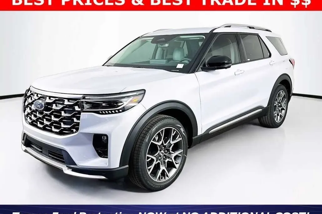 2025 Ford Explorer Platinum photo 1