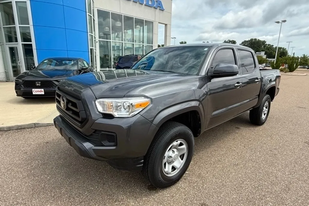 2023 Toyota Tacoma SR photo 1