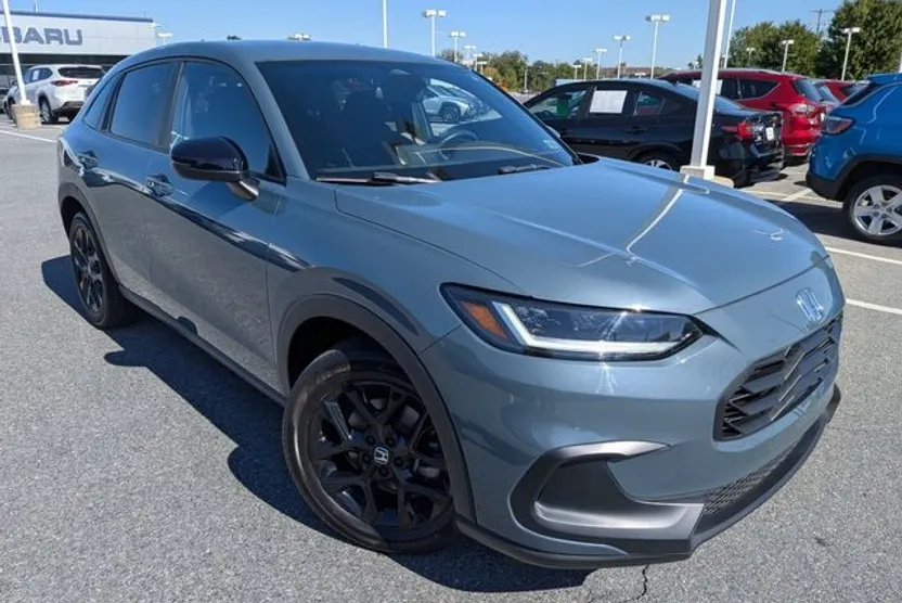 2023 Honda HR-V Sport photo 1