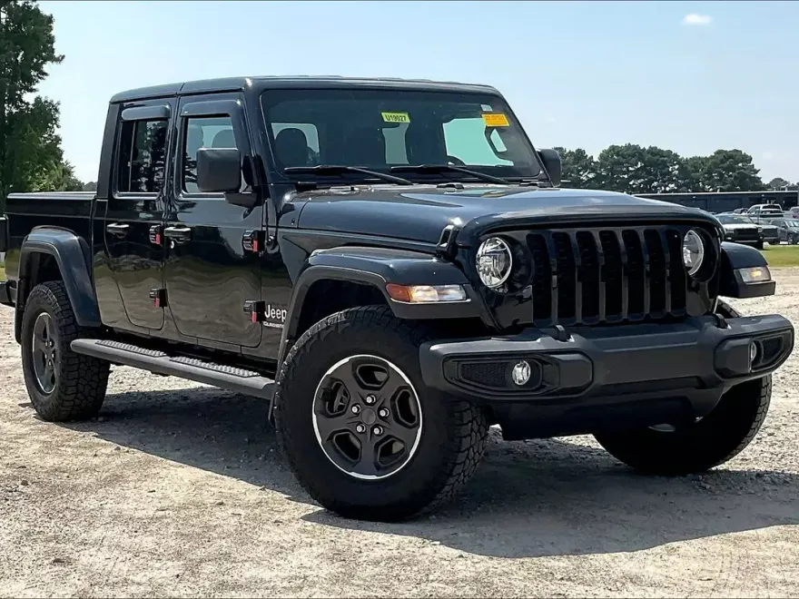 2022 Jeep Gladiator Altitude photo 1