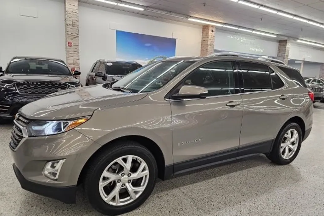 2018 Chevrolet Equinox photo 1