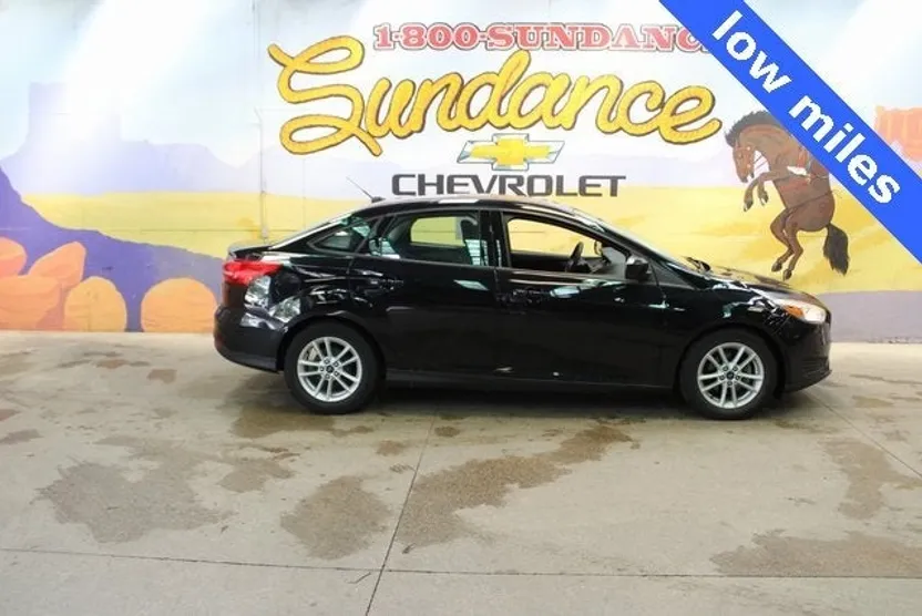 2018 Ford Focus SE photo 1