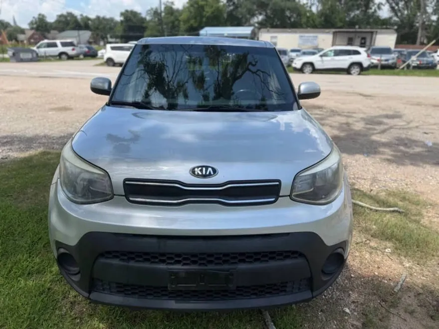 2018 Kia Soul Base photo 1
