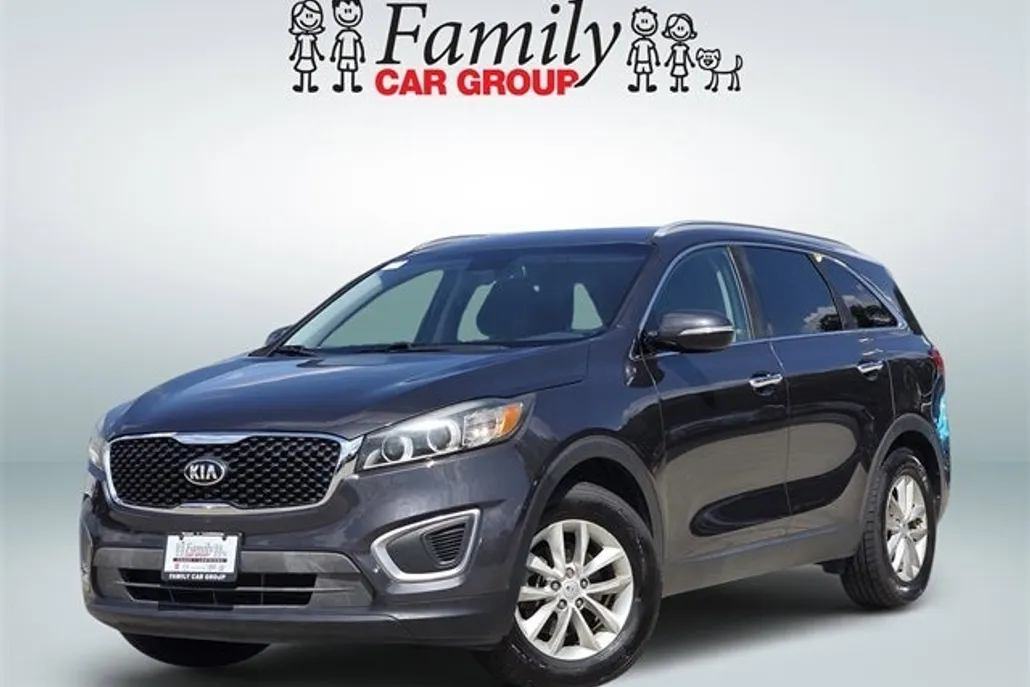 2016 Kia Sorento LX photo 1