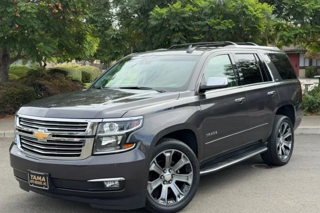2016 Chevrolet Tahoe LTZ photo 1