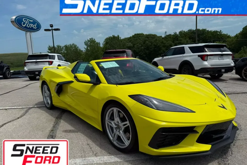 2021 Chevrolet Corvette 3LT photo 1