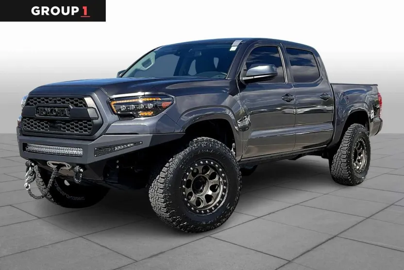 2019 Toyota Tacoma SR 4x4 photo 1
