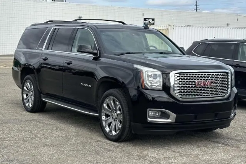 2015 Gmc Yukon XL SLT photo 1