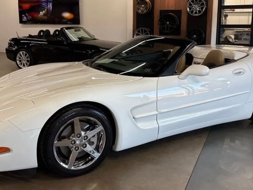 1992 Chevrolet Corvette Convertible photo 1