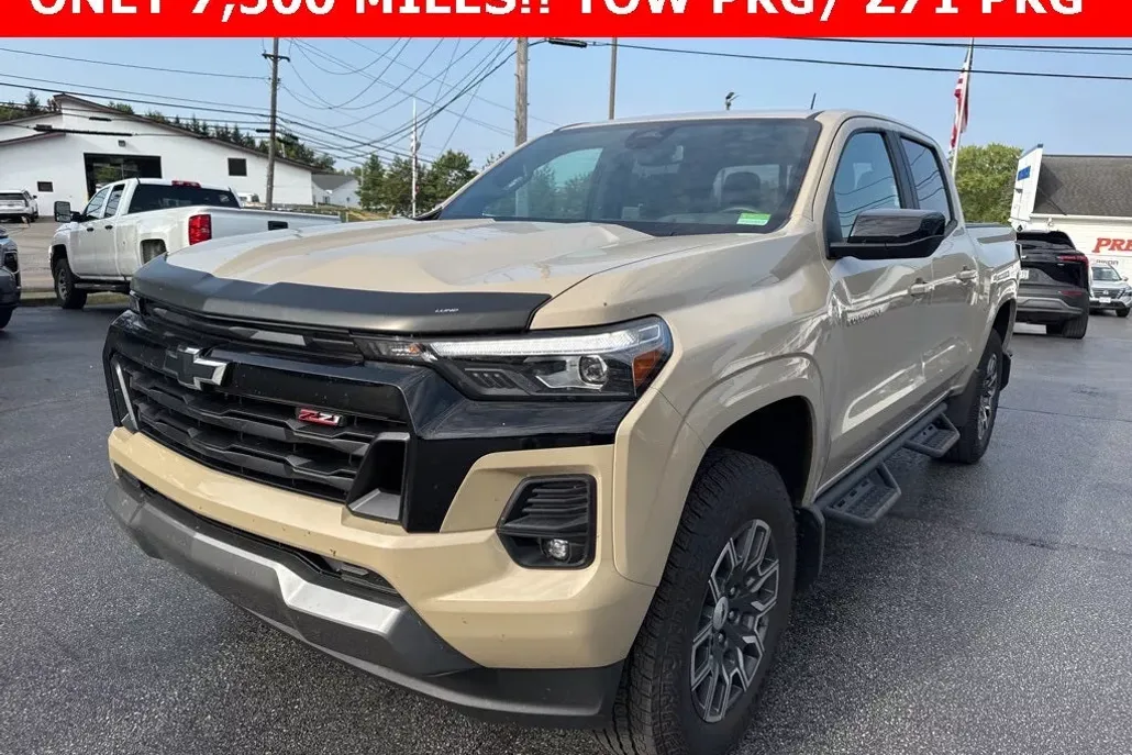 2023 Chevrolet Colorado Z71 photo 1