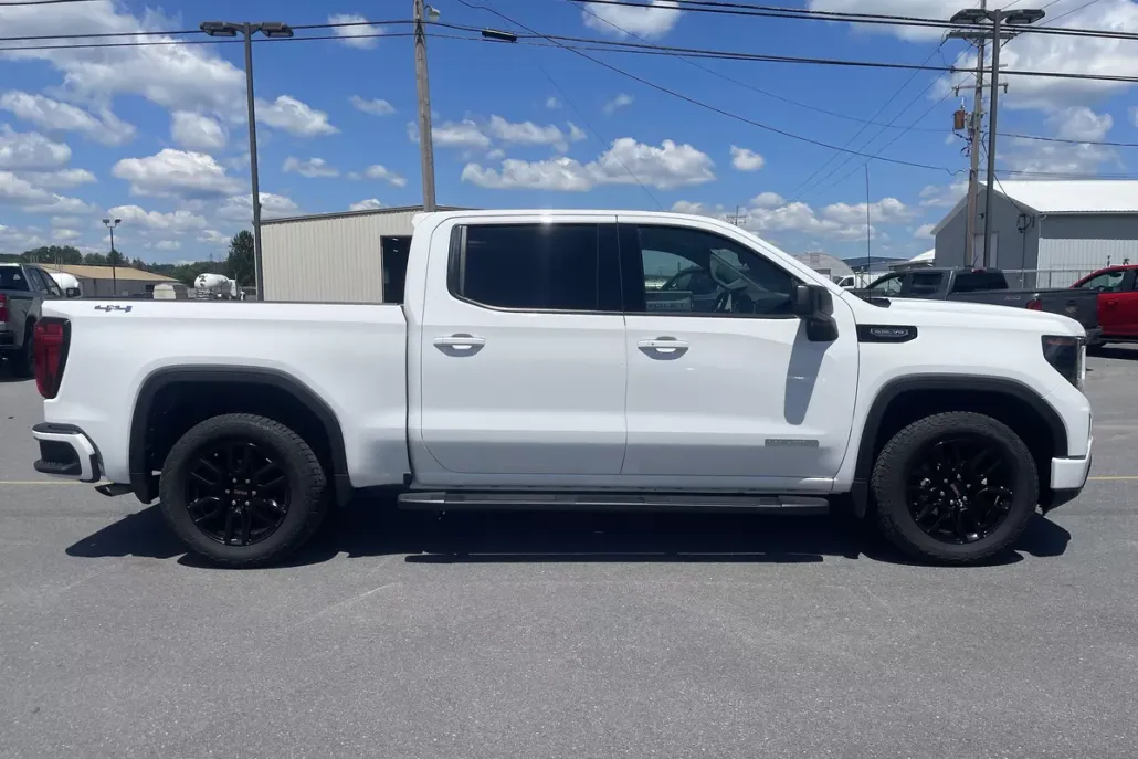 2022 Gmc Sierra 1500 Elevation photo 1