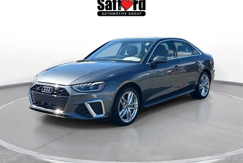 2021 Audi A4 45 S line Premium Plus Quattro photo 1