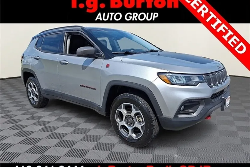 2022 Jeep Compass Trailhawk photo 1