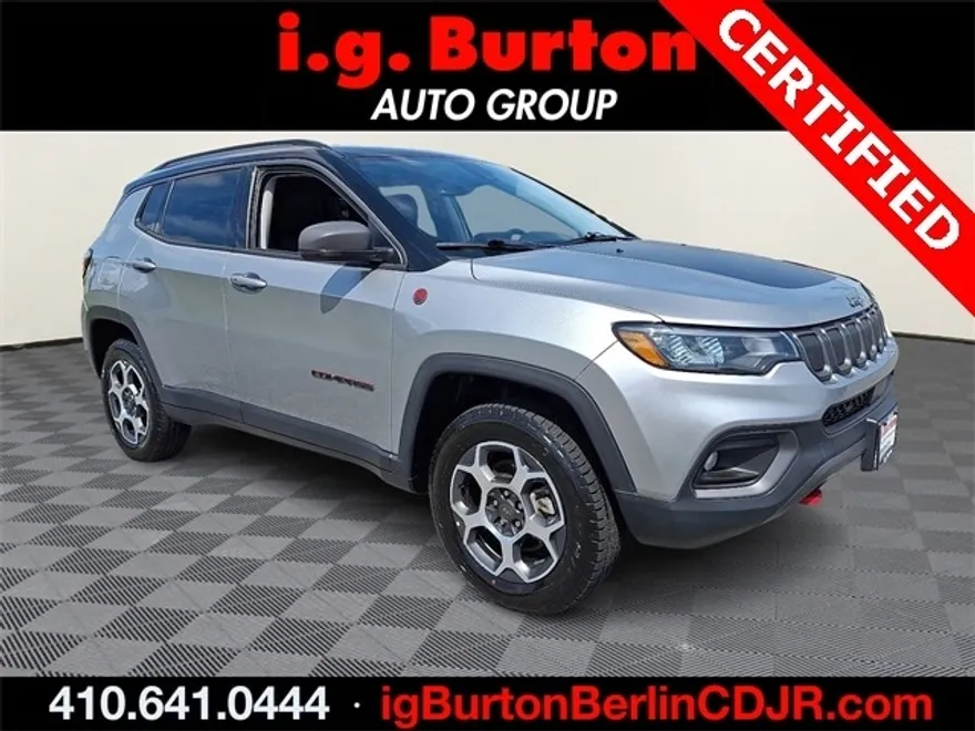 2022 Jeep Compass Trailhawk photo 1