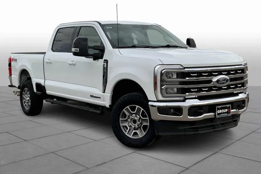 2024 Ford F-250 Lariat photo 1