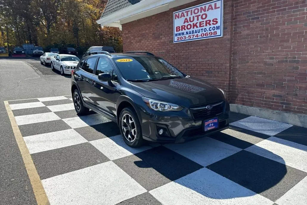 2019 Subaru Crosstrek 2.0i Premium photo 1