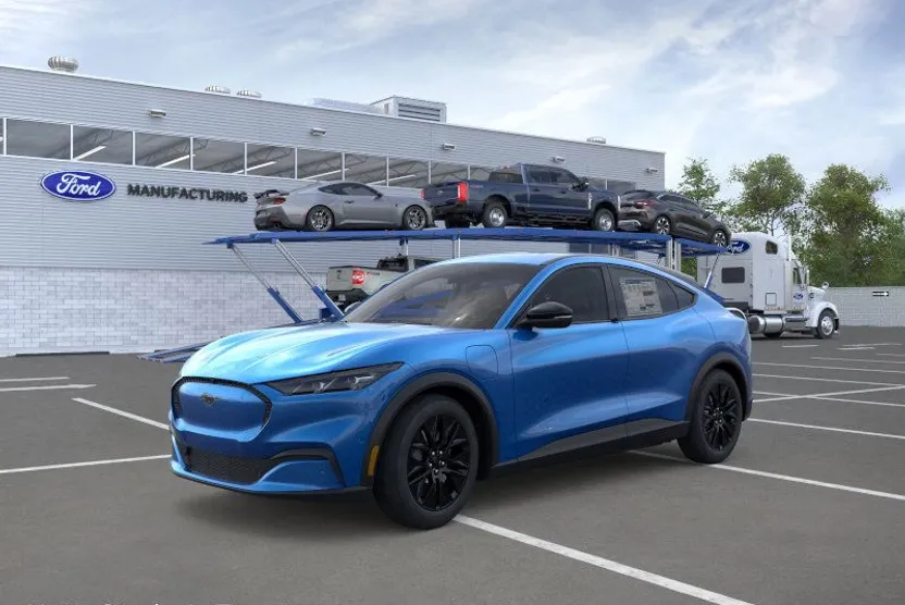 2025 Ford Mustang Mach-E Select photo 1