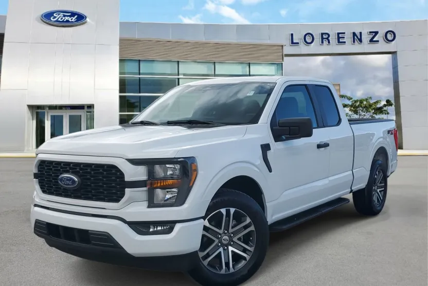 2023 Ford F-150 XL photo 1