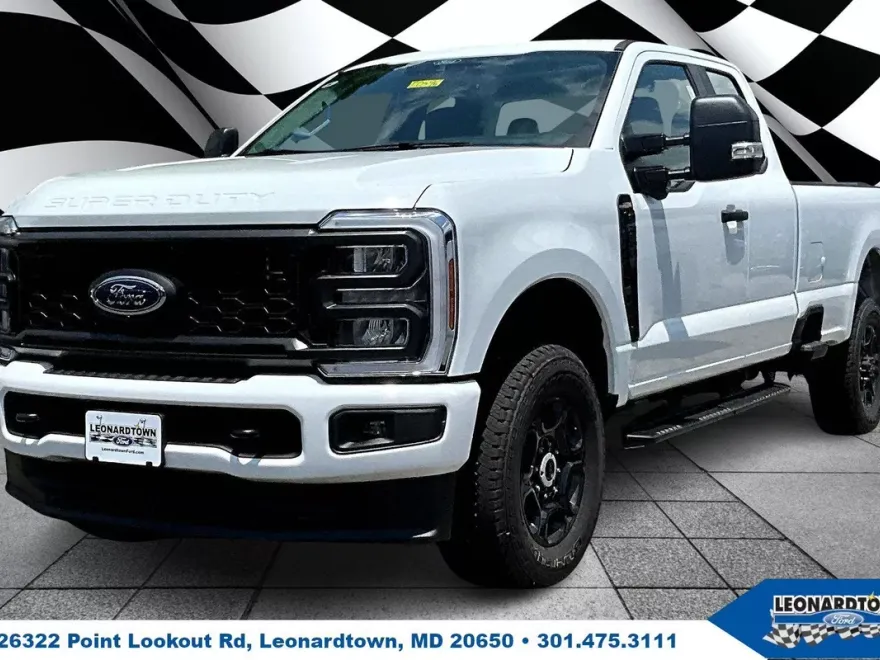 2025 Ford F-350 XL photo 1