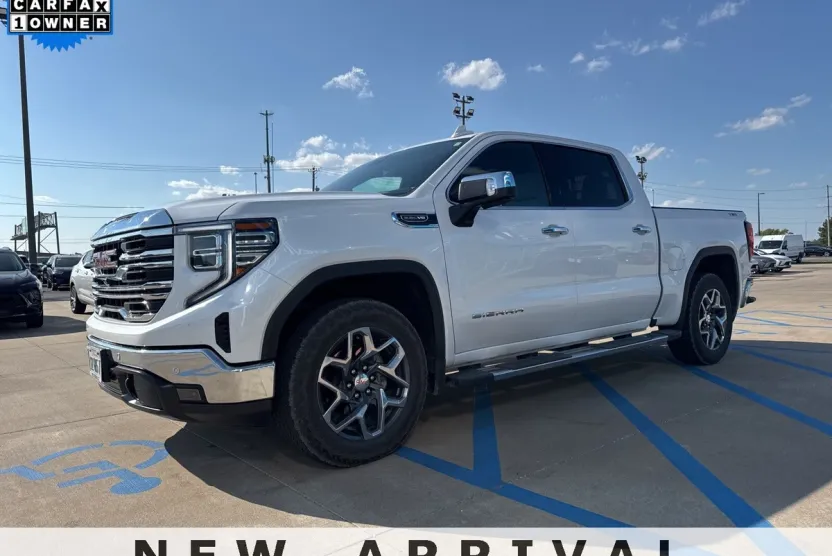 2024 Gmc Sierra 1500 SLT photo 1