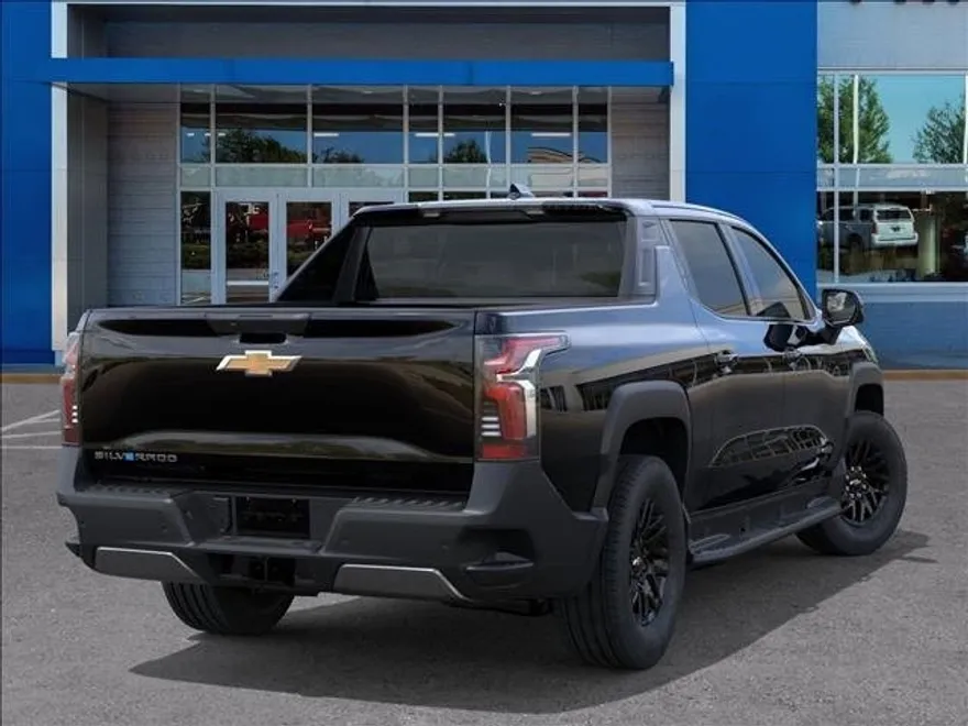 2026 Chevrolet Silverado EV Trail Boss photo 1