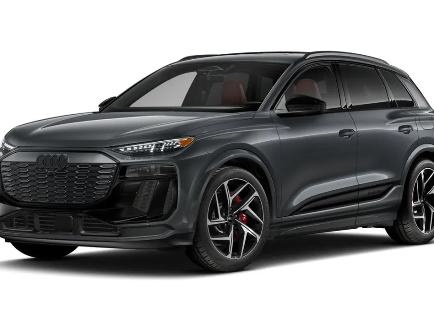 2025 Audi SQ6 photo 1