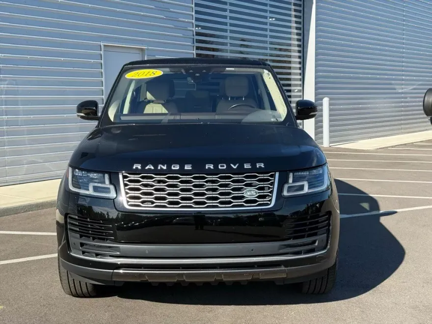 2018 Land Rover Range Rover SuperCharged HSE photo 1