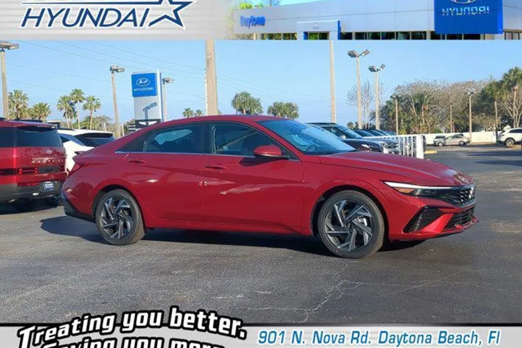 2025 Hyundai Elantra SEL Convenience photo 1