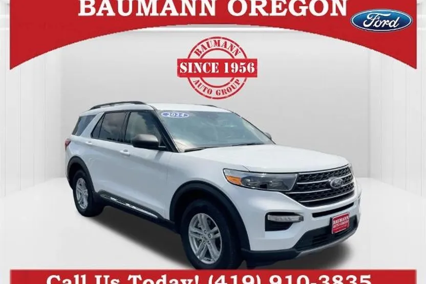 2024 Ford Explorer XLT photo 1