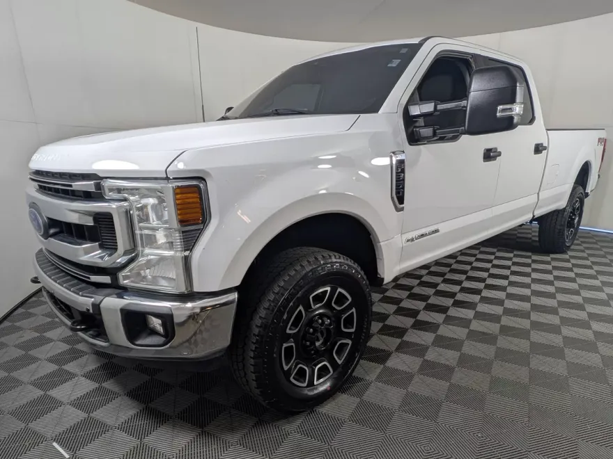 2022 Ford F-350 XLT photo 1