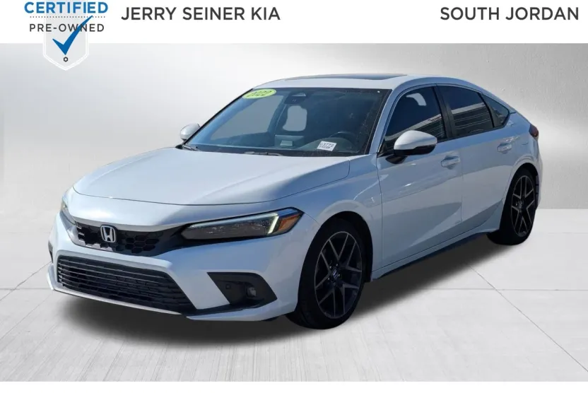 2022 Honda Civic Hatchback Sport Touring photo 1