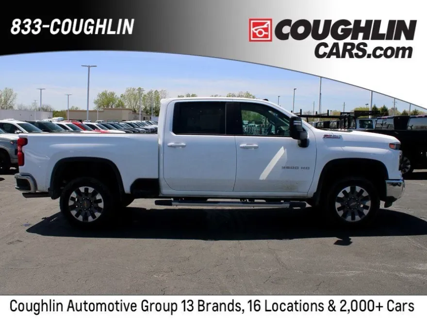 2024 Chevrolet Silverado 3500HD LT photo 1