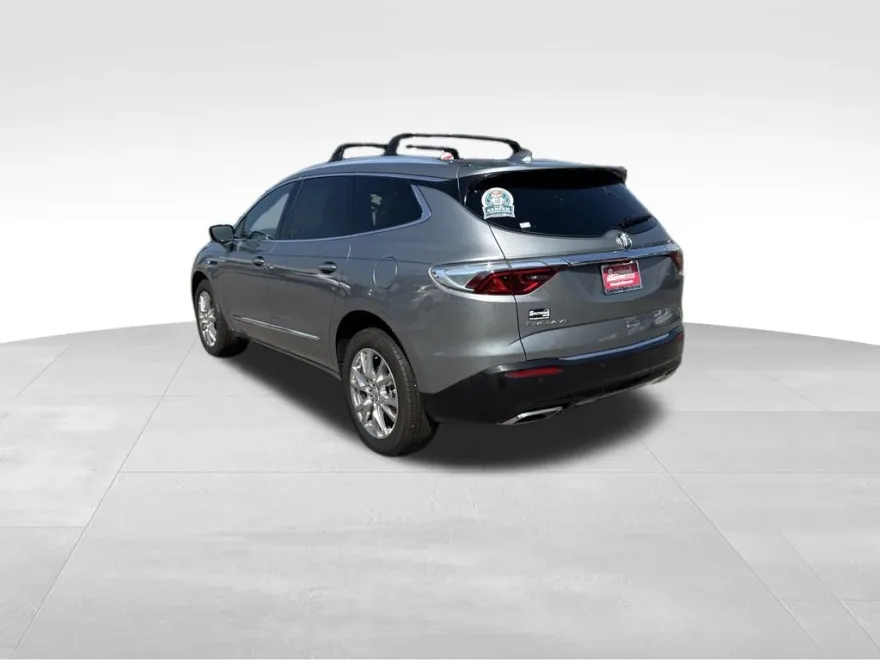 2023 Buick Enclave Premium photo 1