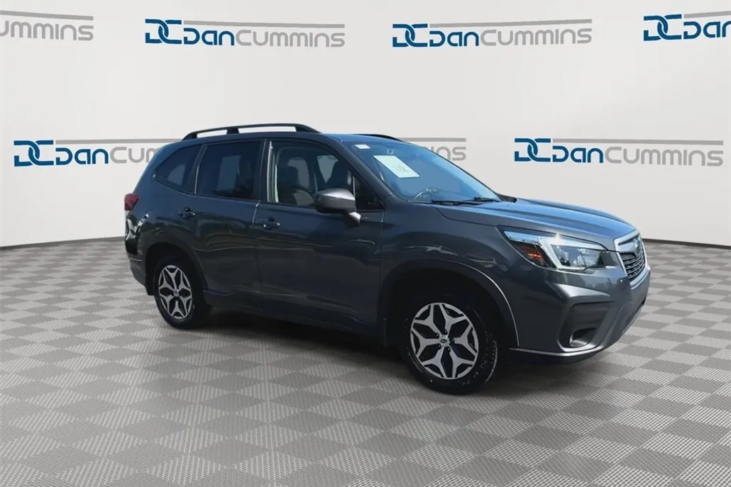 2021 Subaru Forester Premium photo 1