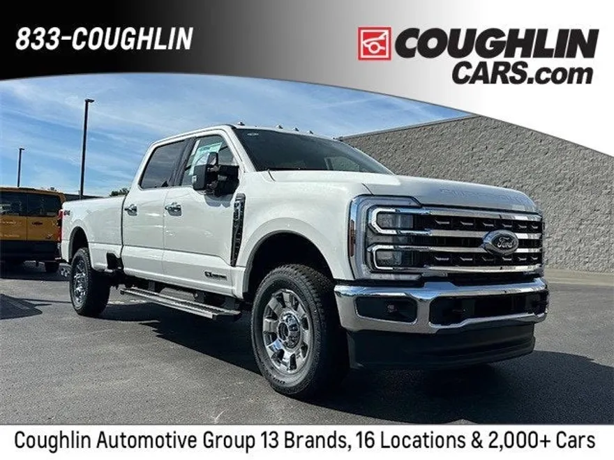 2026 Ford F-350 Lariat photo 1