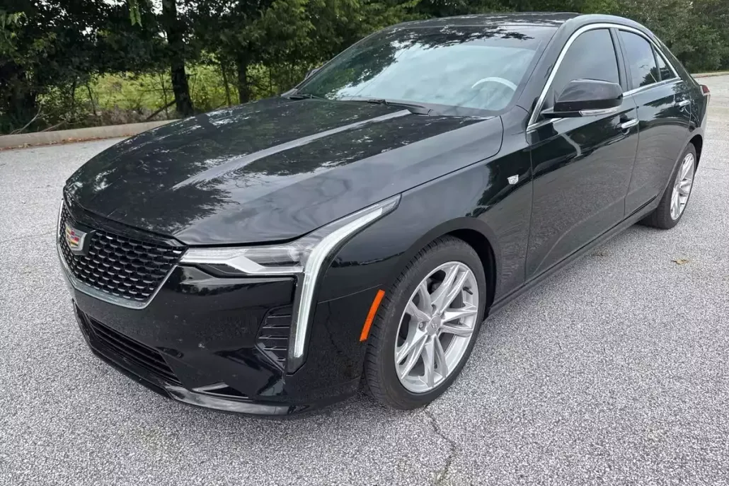 2024 Cadillac CT4 Luxury photo 1