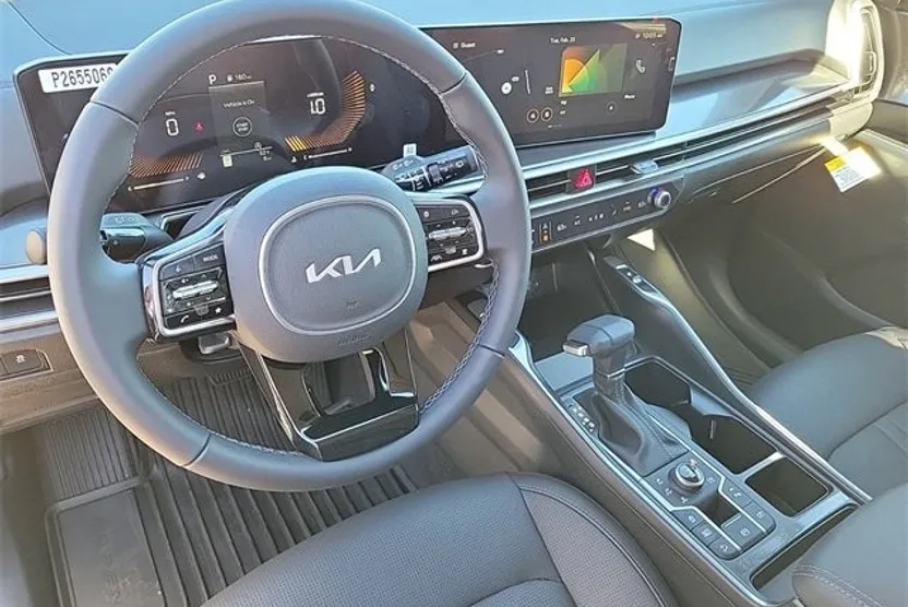 2025 Kia Sorento EX photo 1