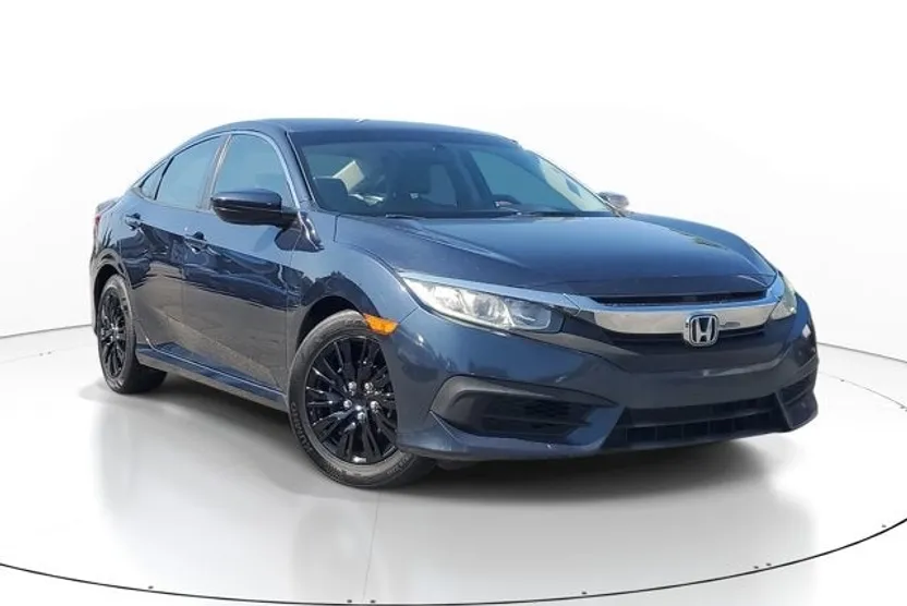 2018 Honda Civic LX photo 1