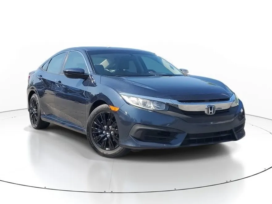 2018 Honda Civic LX photo 1