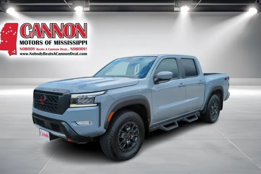 2024 Nissan Frontier PRO-4X photo 1