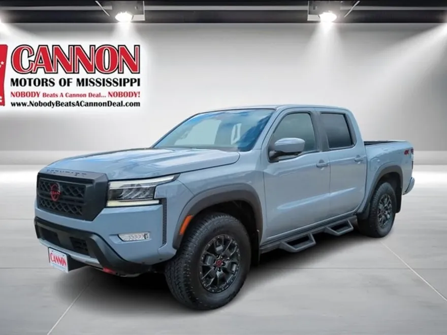 2024 Nissan Frontier PRO-4X photo 1