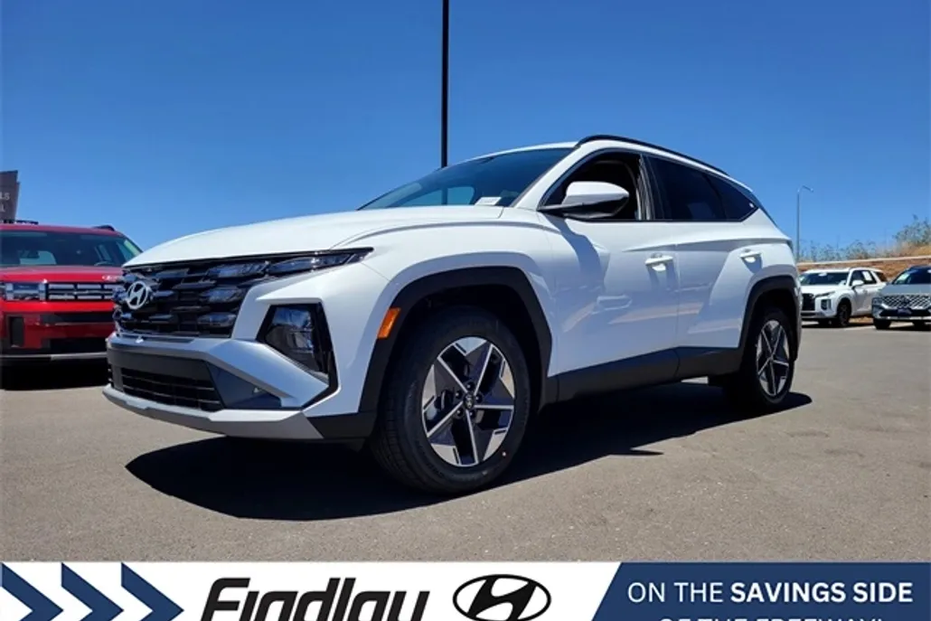 2025 Hyundai Tucson SEL photo 1