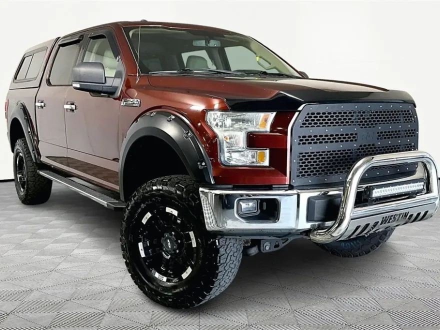 2015 Ford F-150 XLT photo 1