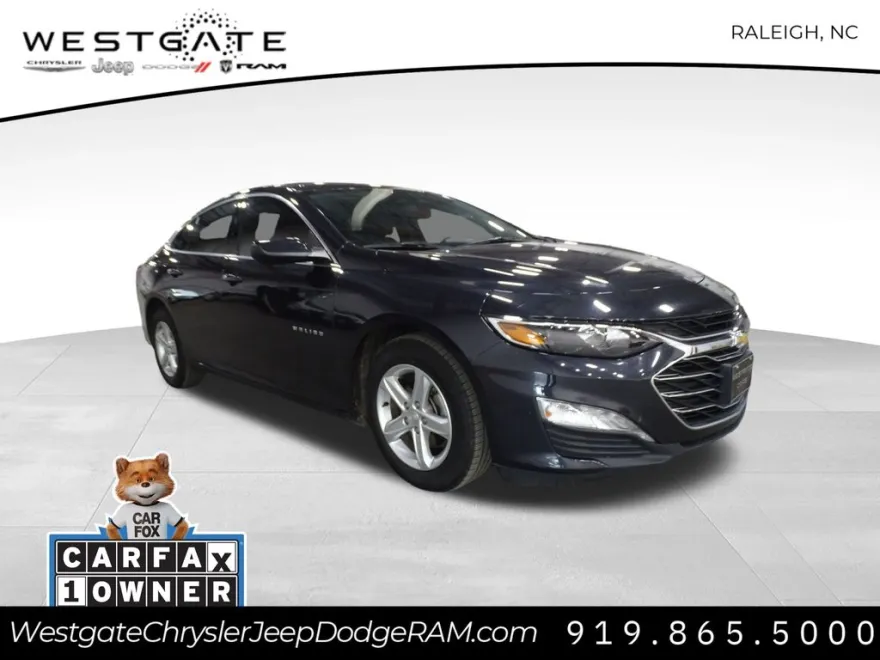 2023 Chevrolet Malibu 1LT photo 1