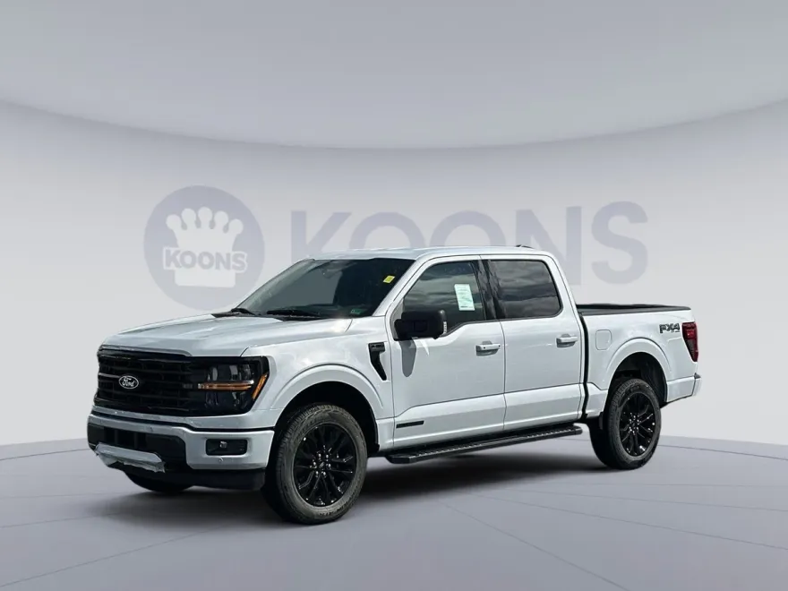 2025 Ford F-150 XLT photo 1