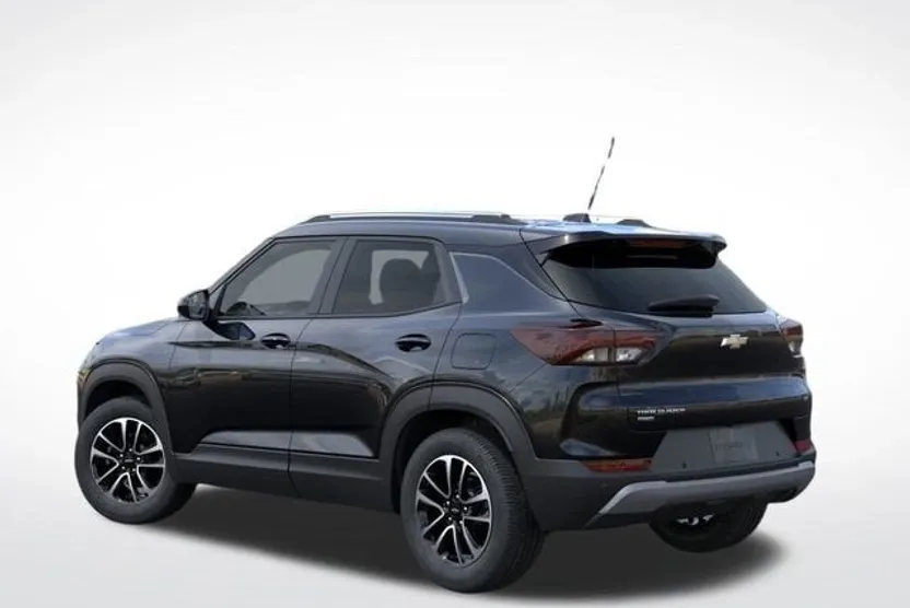 2026 Chevrolet Trailblazer LT photo 1