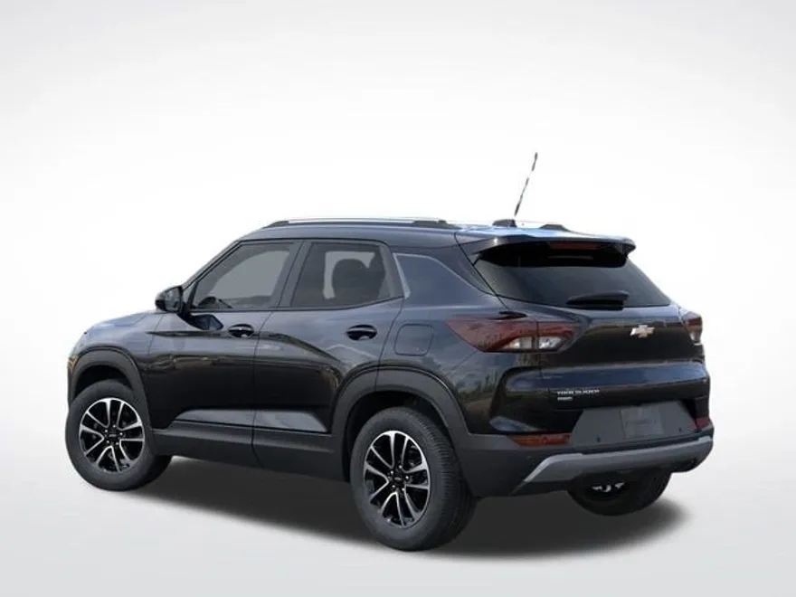 2026 Chevrolet Trailblazer LT photo 1